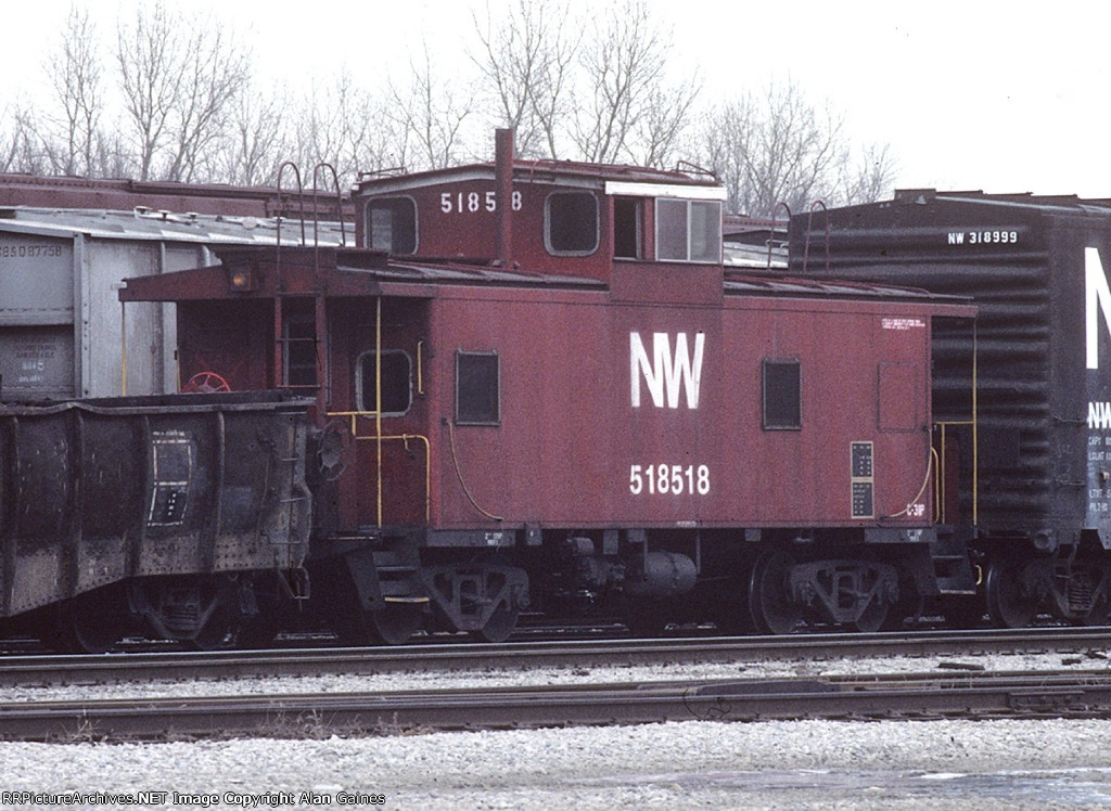 NW 518518